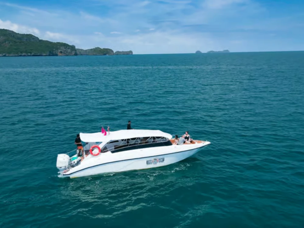 Beyond Angthong Marine Park VIP Speedboat Tour