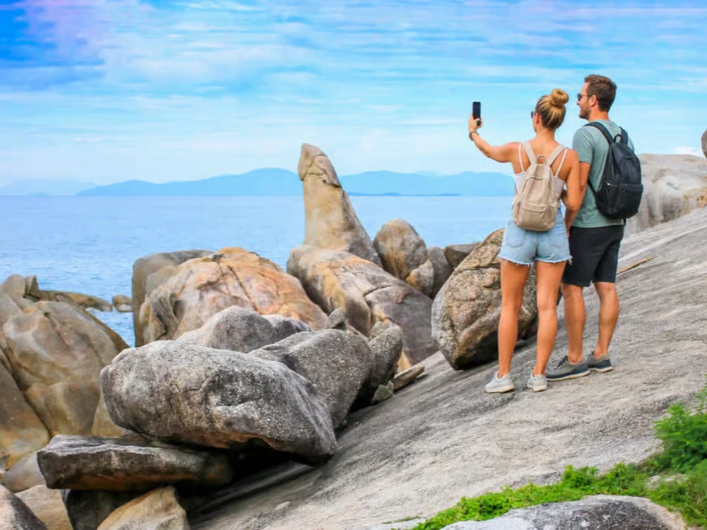 Around Island Tour Highlights with Sacred Temples