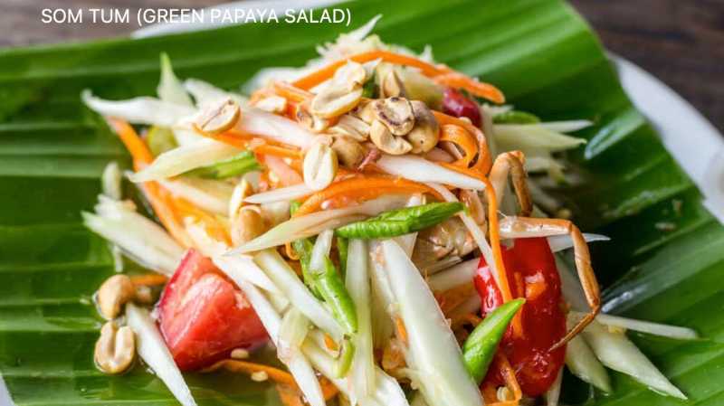 Som Tum – Thailand’s Iconic Green Papaya Salad
