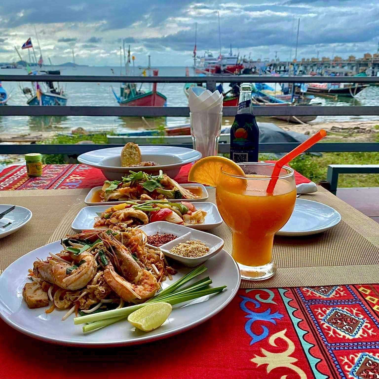 Yada Beach Bar & Restaurant