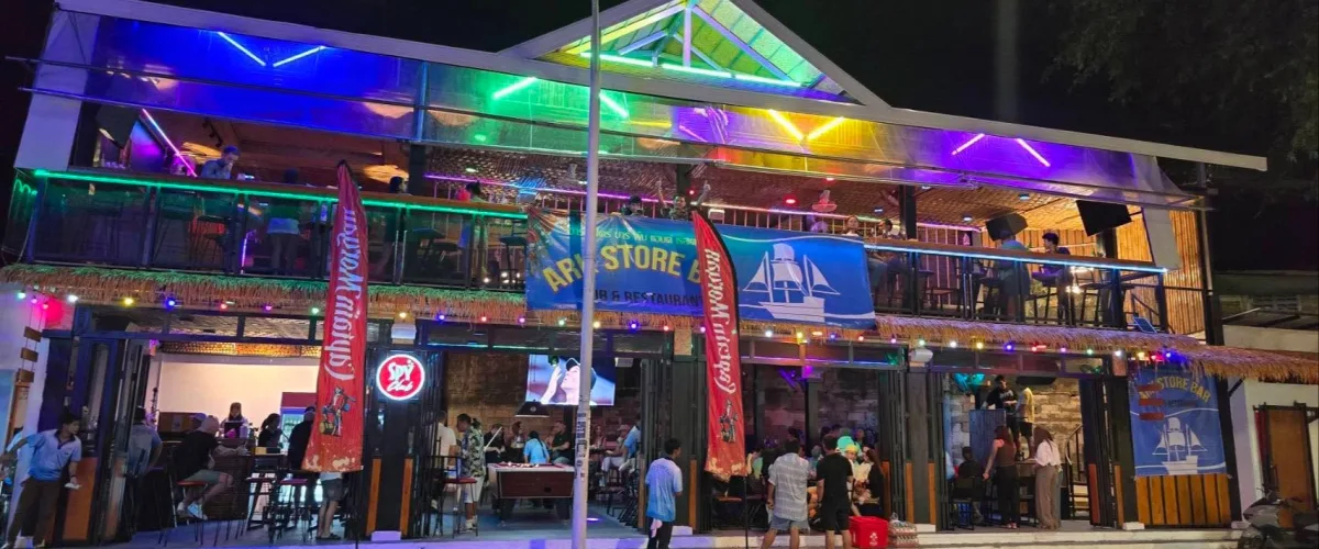 ARK Store Bar