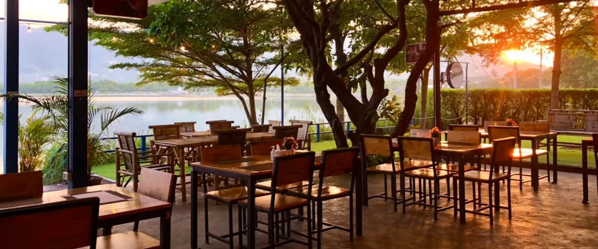 La Marine Lakeside