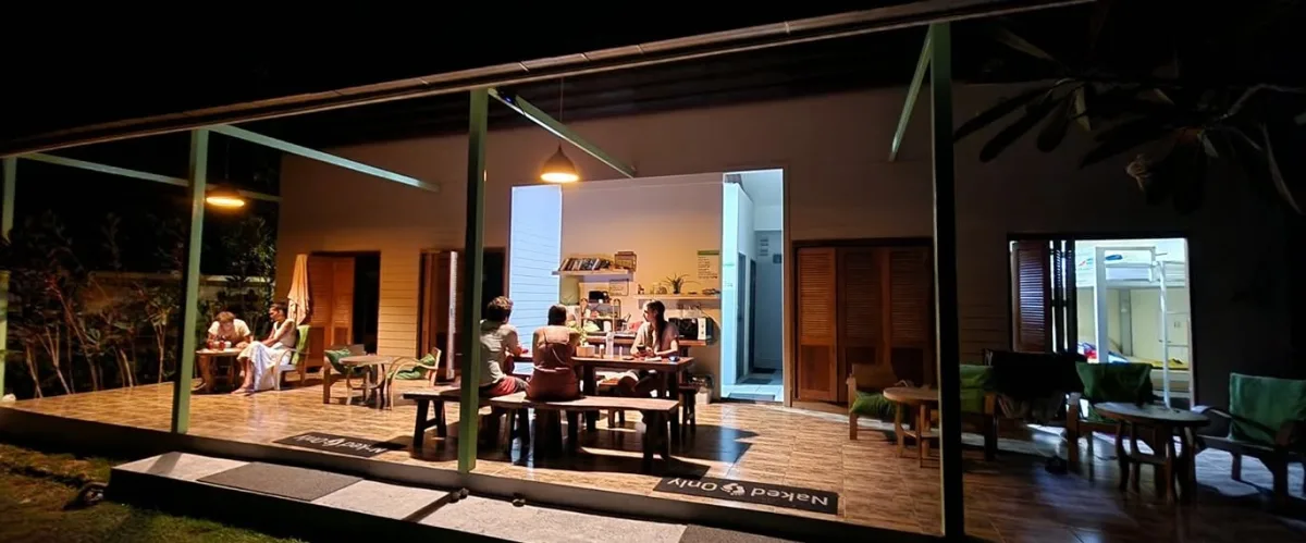 Baan Hinlad Home & Hostel