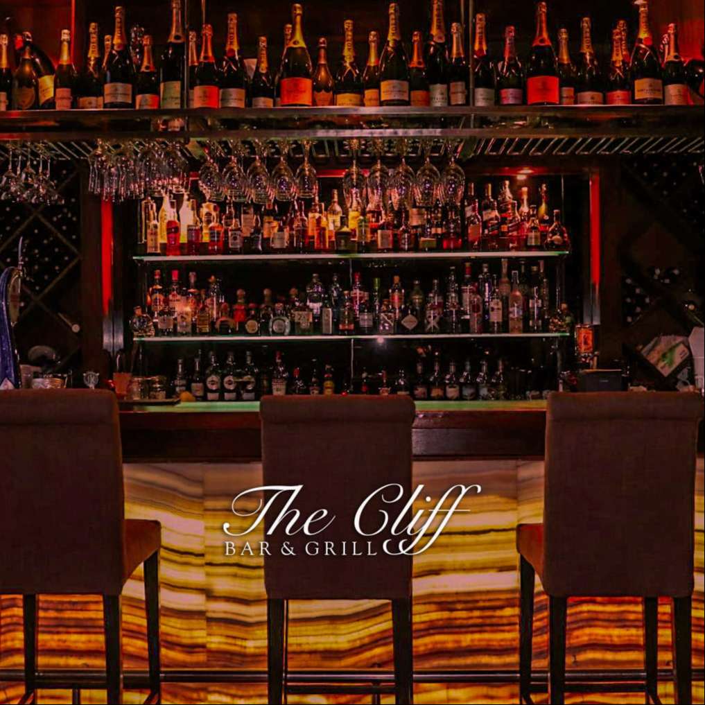 The Cliff Bar & Grill
