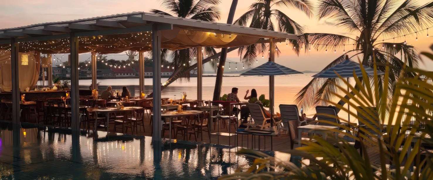 Sea la Vie Beach Bar and Restaurant