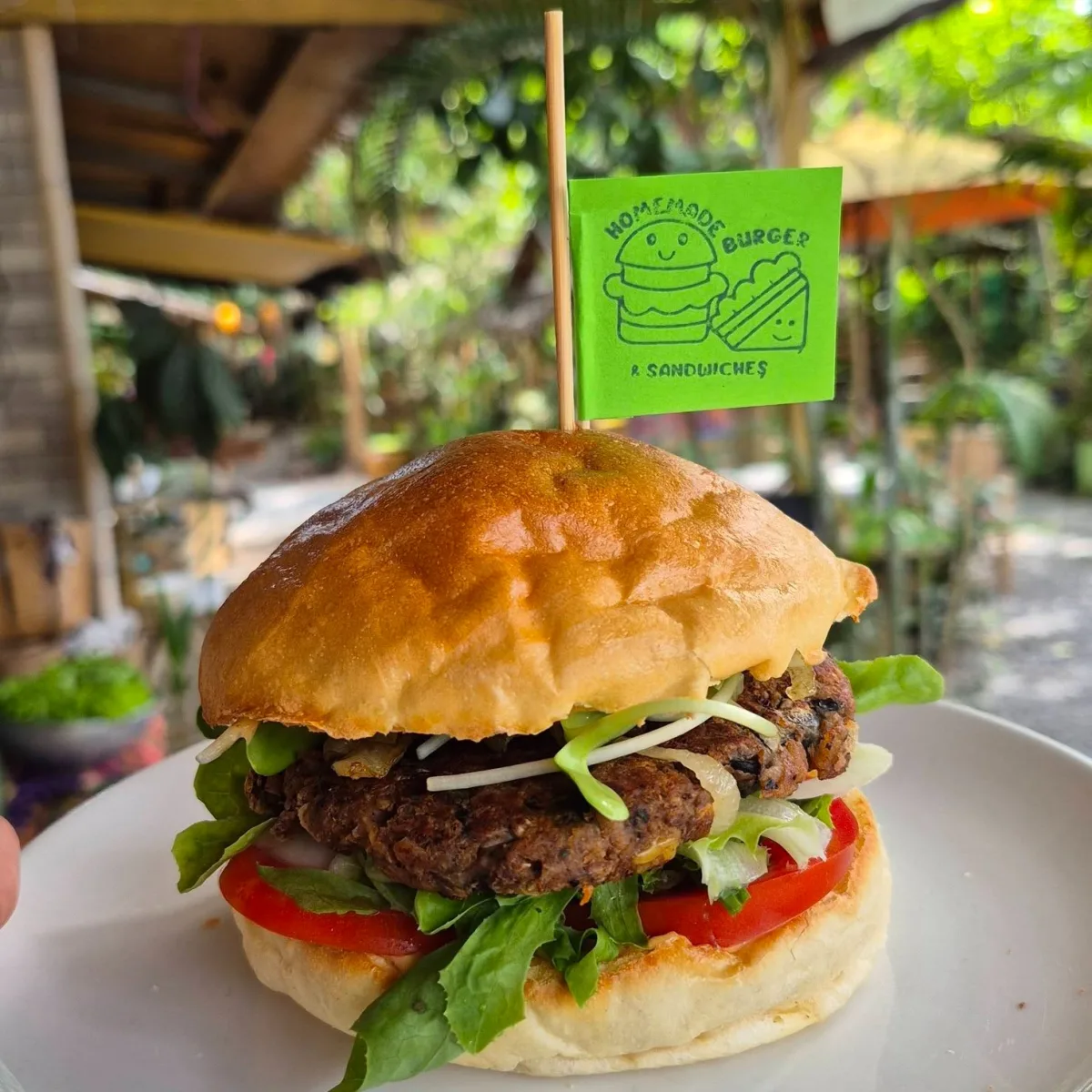 Homemade Burgers & Sandwiches